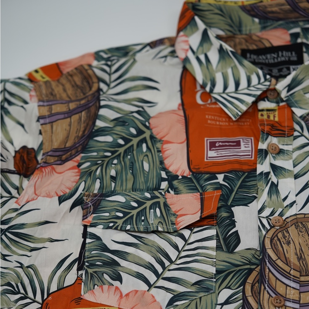 Heaven Hill Hawaiian Shirt XL *Distillery Limited